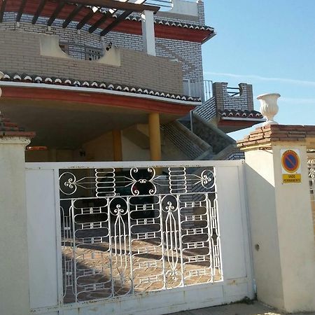Chalet Los Jarrones Torre Del Mar Exterior photo